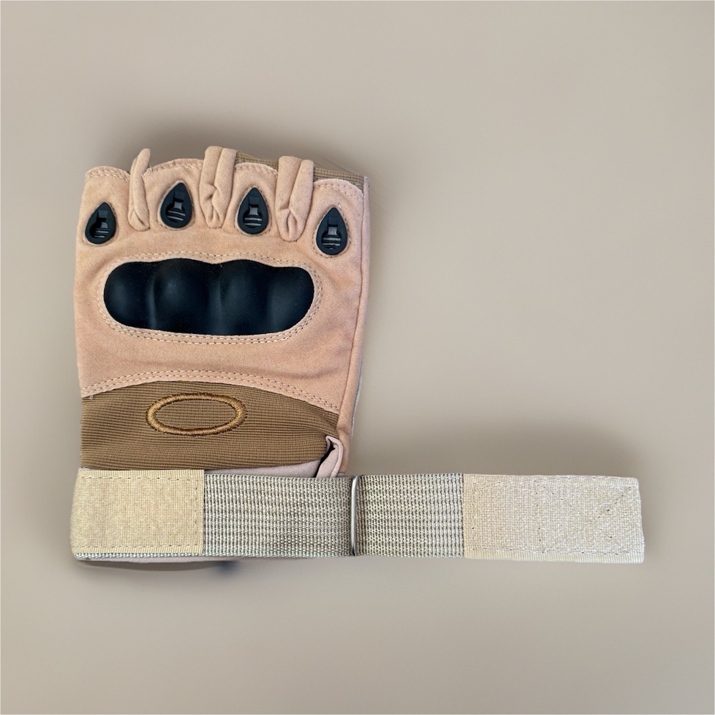 Oakley Beige Fingerless Tactical Gloves Hand Grips Lightweight Unisex Adults