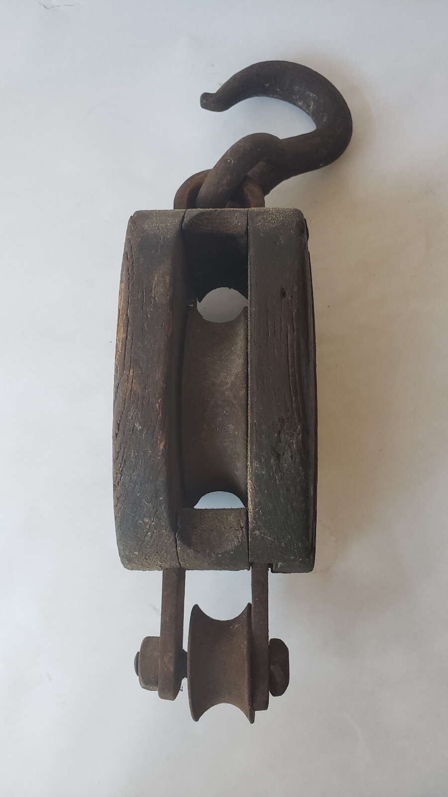 Primitive SINGLE WHEEL PULLEY Rustic Hay Block & Tackle 