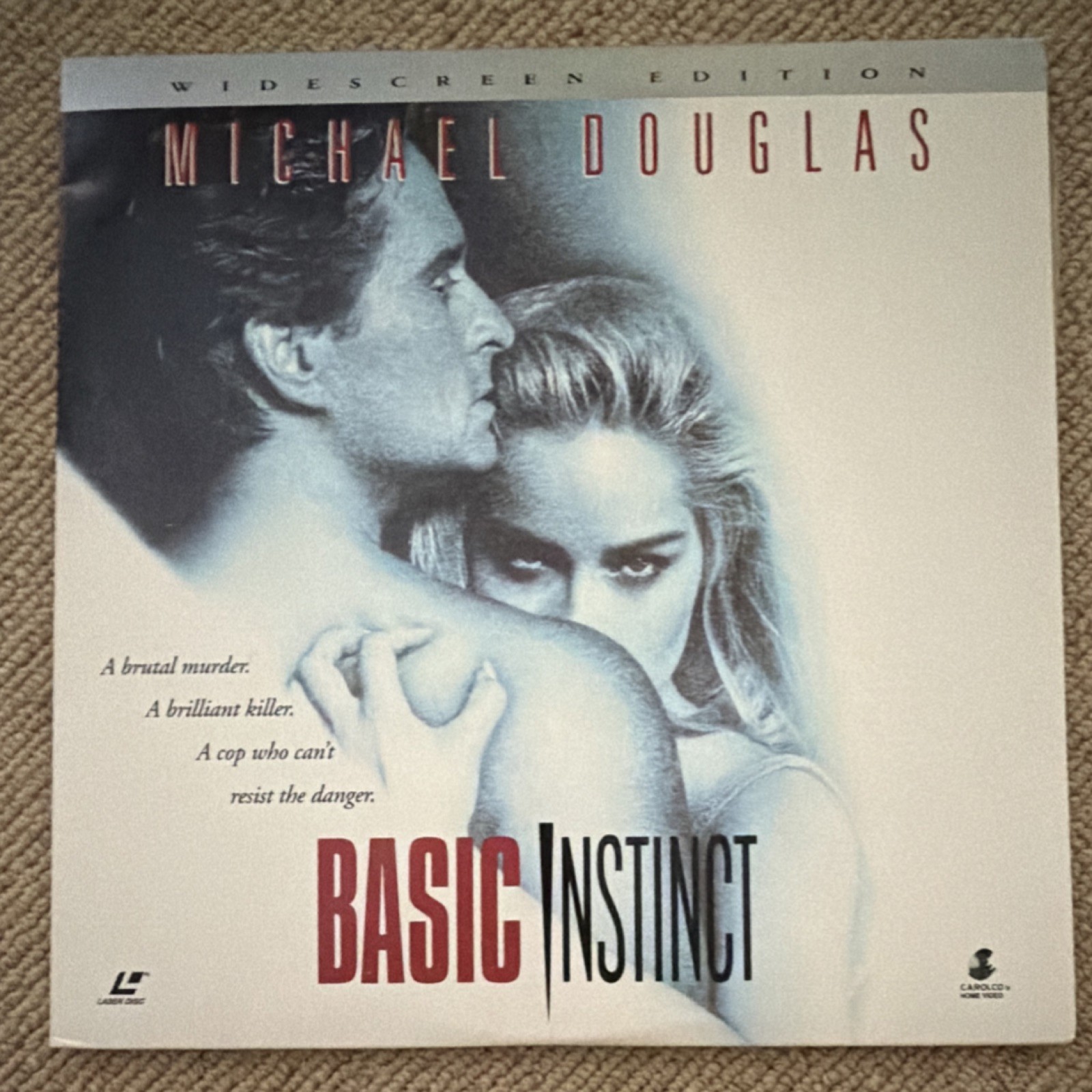 Basic Instinct LaserDisc Widescreen Edition Michael Douglas 1992