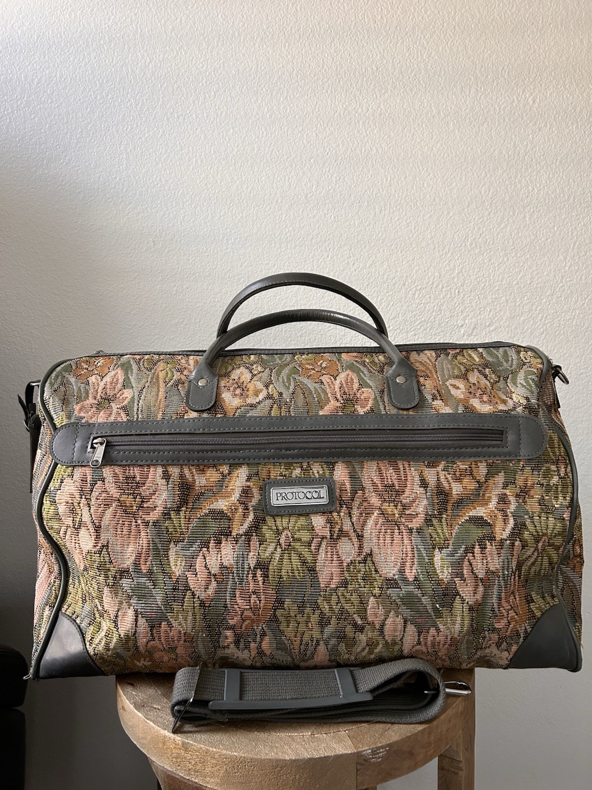 Vintage PROTOCOL Floral Tapestry Extra Large Weekender Duffel Bag Travel Bag