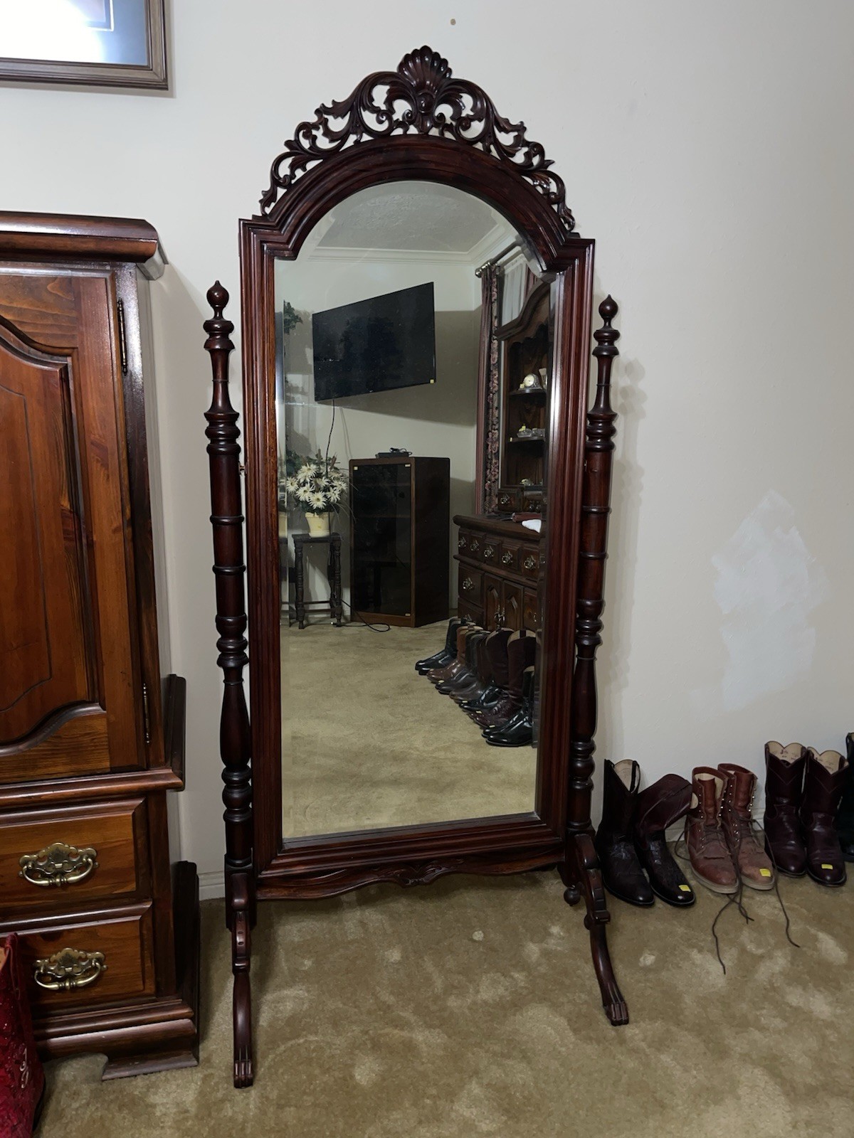 Victorian Style Arched Cheval Mirror Ornate Wood Frame Freestanding Brown