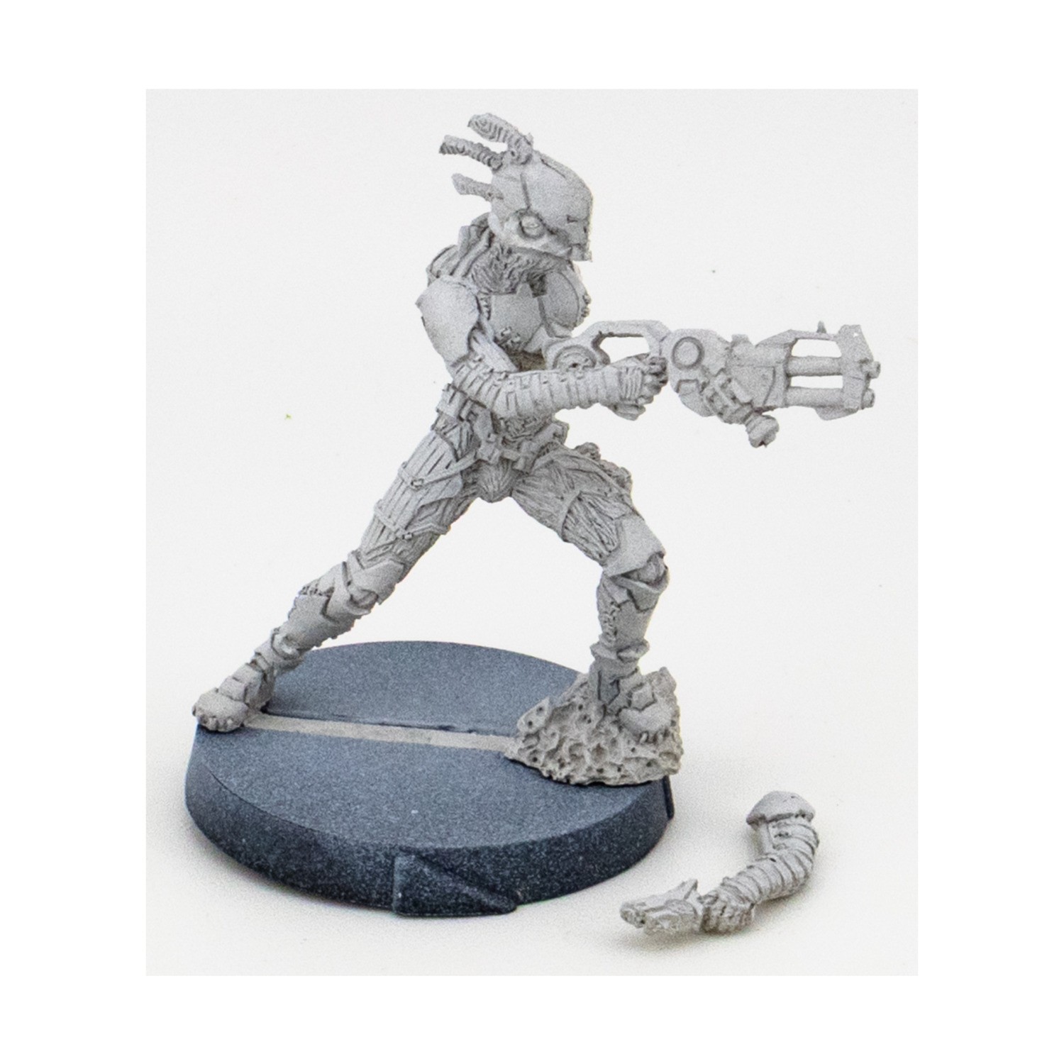 Corvus Belli Infinity Tohaa 28mm Sakiel Regiment w/Viral Combi Rifle #6 NM