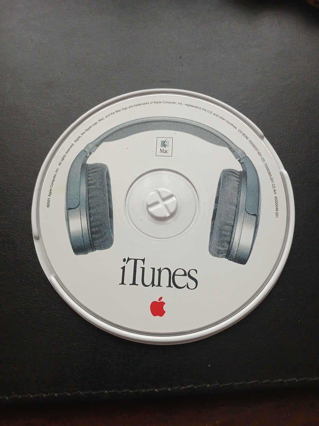 2001 Mac Apple iTunes Program CD Rom Mint Condition