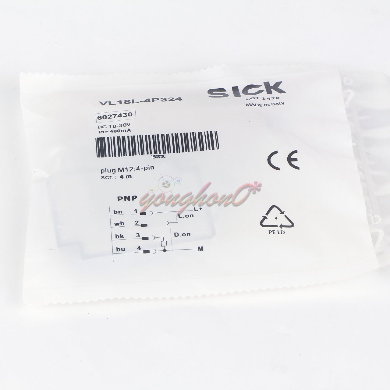 1PCS New proximity switch VL18L-4P324 #am