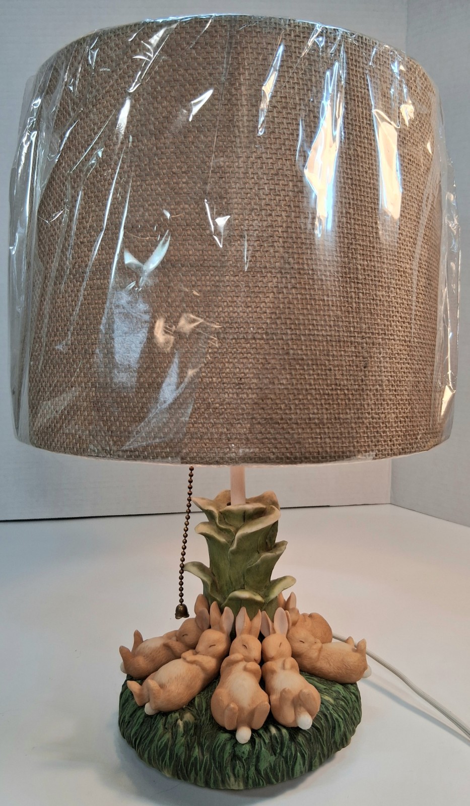 Vtg Beatrix Potter Peter Rabbit Nursery Lamp Sleeping Bunnies Lamp Burlap Shade
