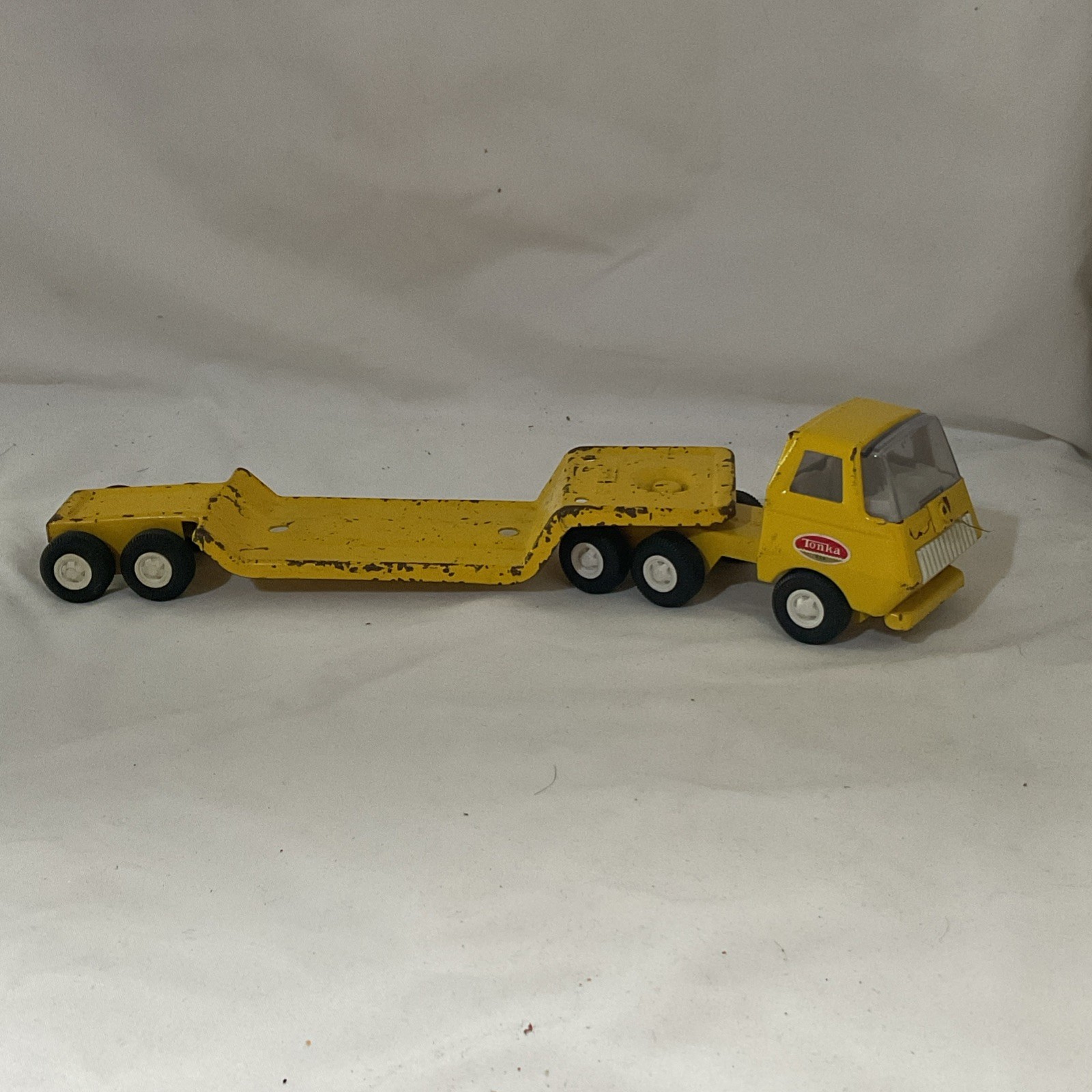Vintage Tonka Mini Yellow Truck Cab & Flatbed Trailer