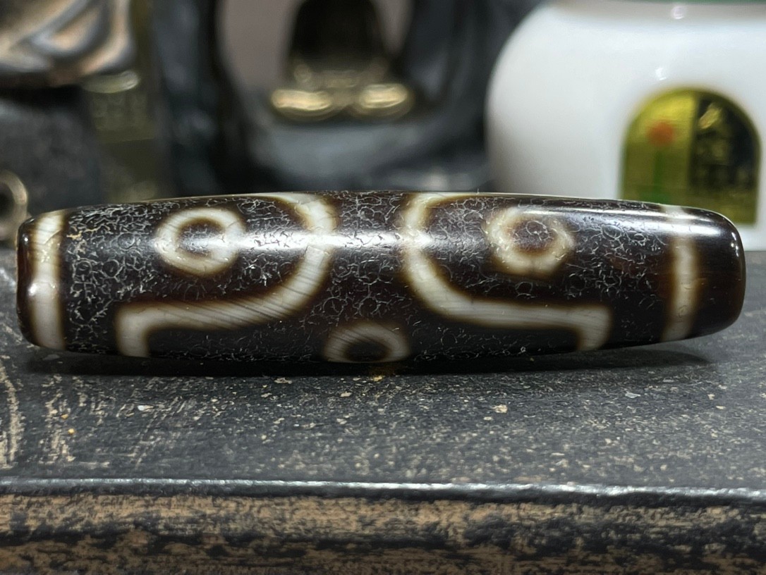 Old Tibetan Nepalese Himalayan Ancient 6 eye Old Dzi Talisman Beads Amulet 六眼天珠