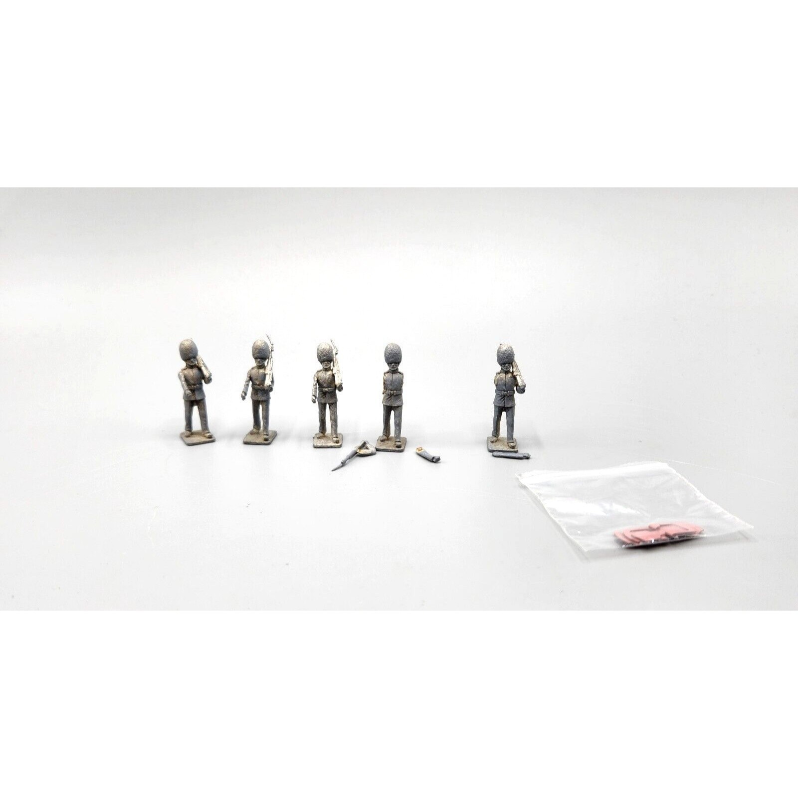 PMD Ltd. England Guards Brigade Riflemen Toy Soldier Miniatures Lot of 6
