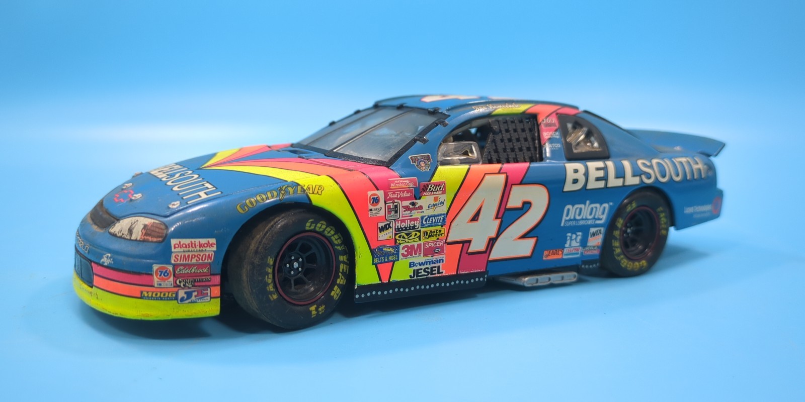 1998 Joe Nemechek #42 BellSouth 1:24 Action NASCAR Diecast Monte Carlo Car