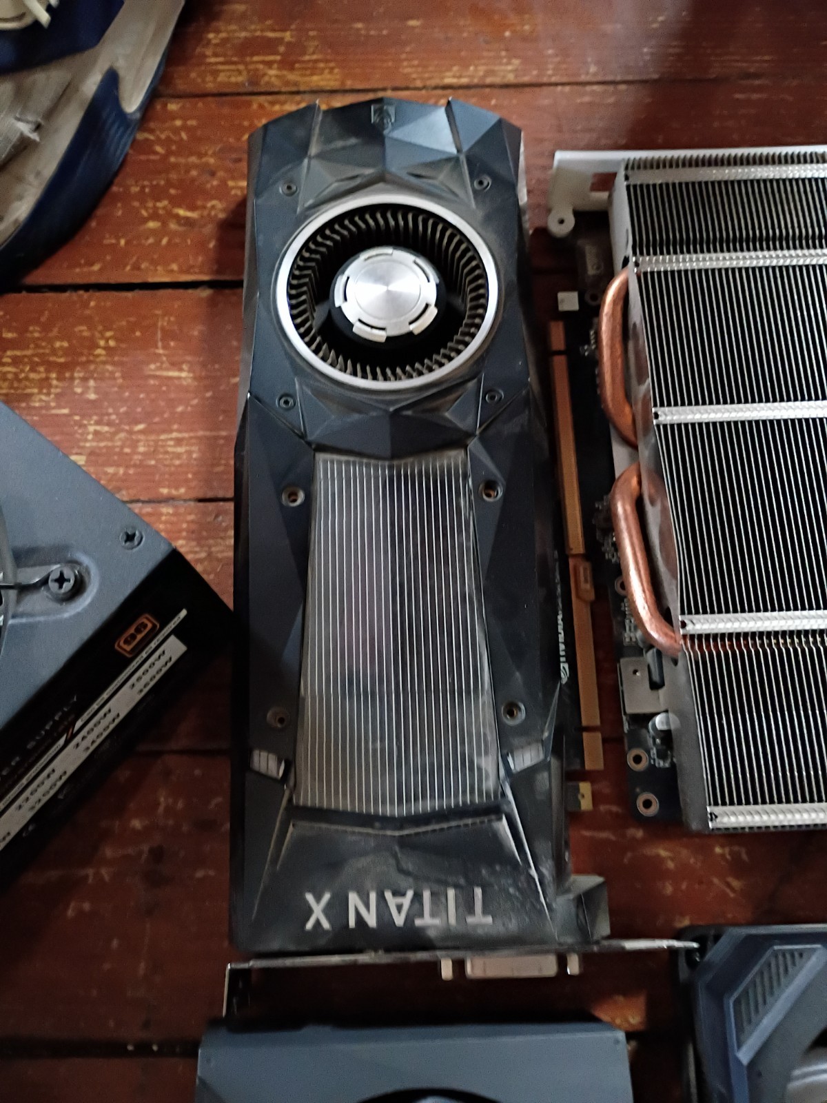 19 gpu mining rig, multiple gpu's.