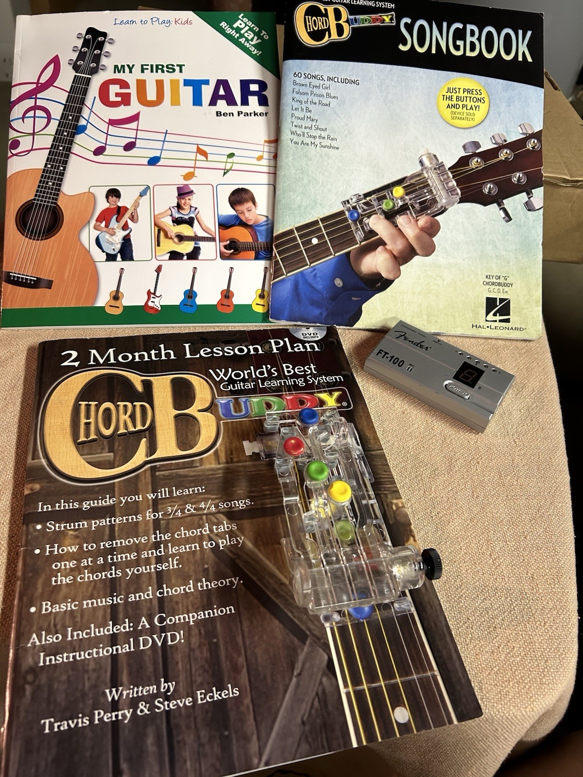 CHORD BUDDY Guitar Learning Chord System with Lesson Plan & Songbook, Used