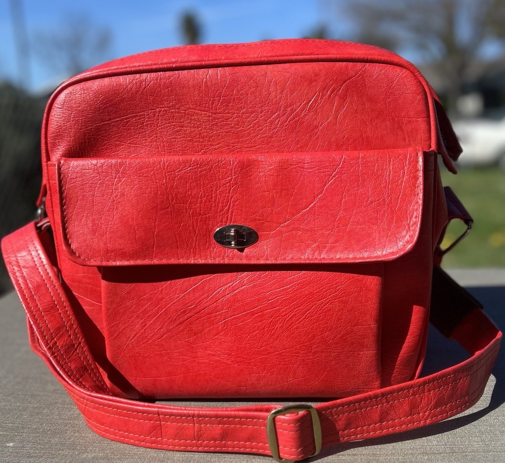 Vintage 70s Samsonite Silhouette Red Travel Bag Retro MCM Flight Messenger READ