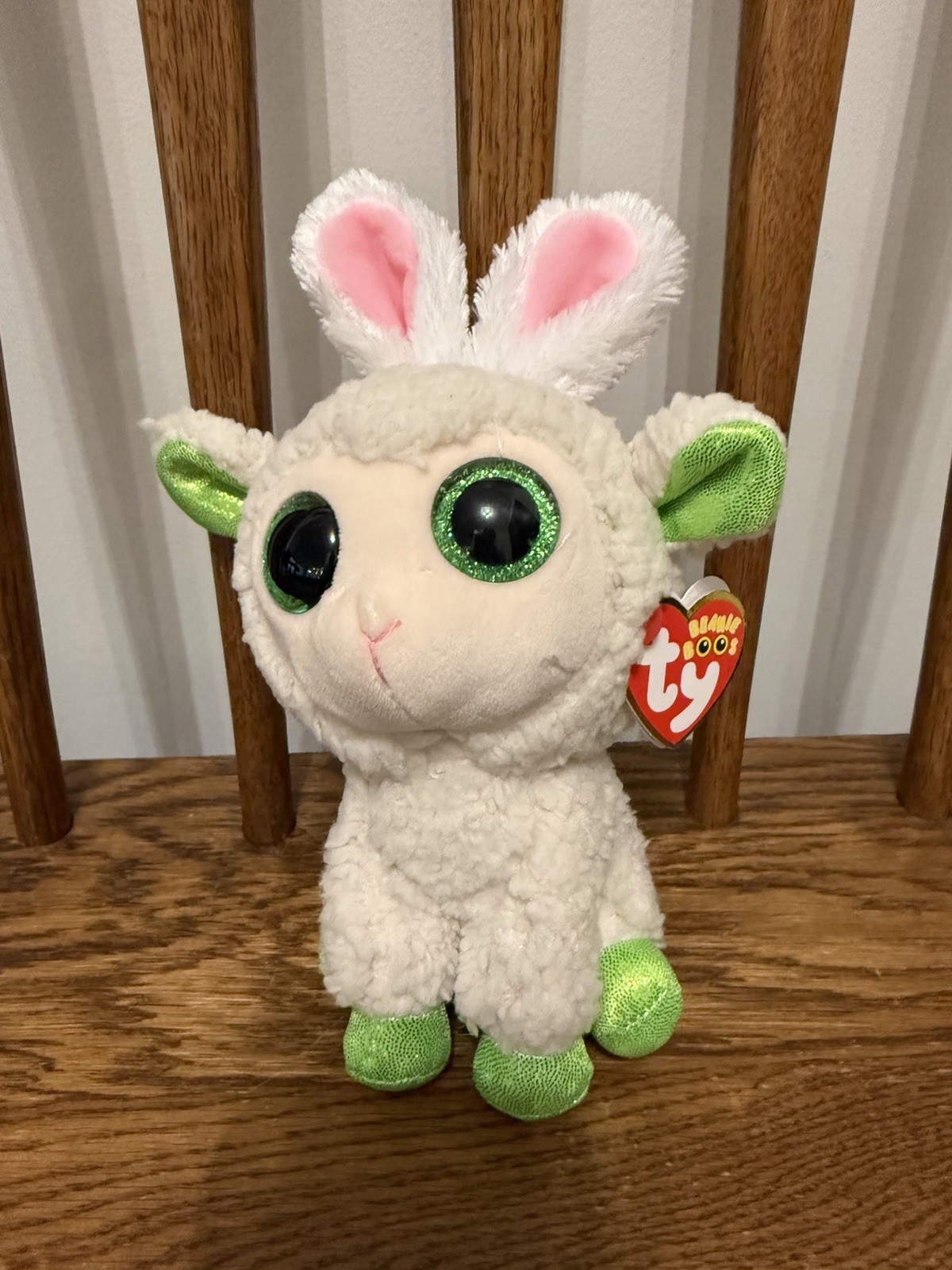 Ty Beanie Boos "Mary" the Lamb - Easter Edition (Green Glitter Accents)
