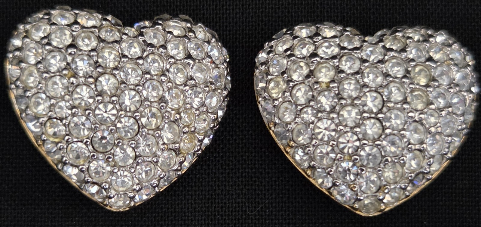 Swarovski Crystal - Pave Heart, Clip Earrings. Swan Signed. Vintage. See Pics.