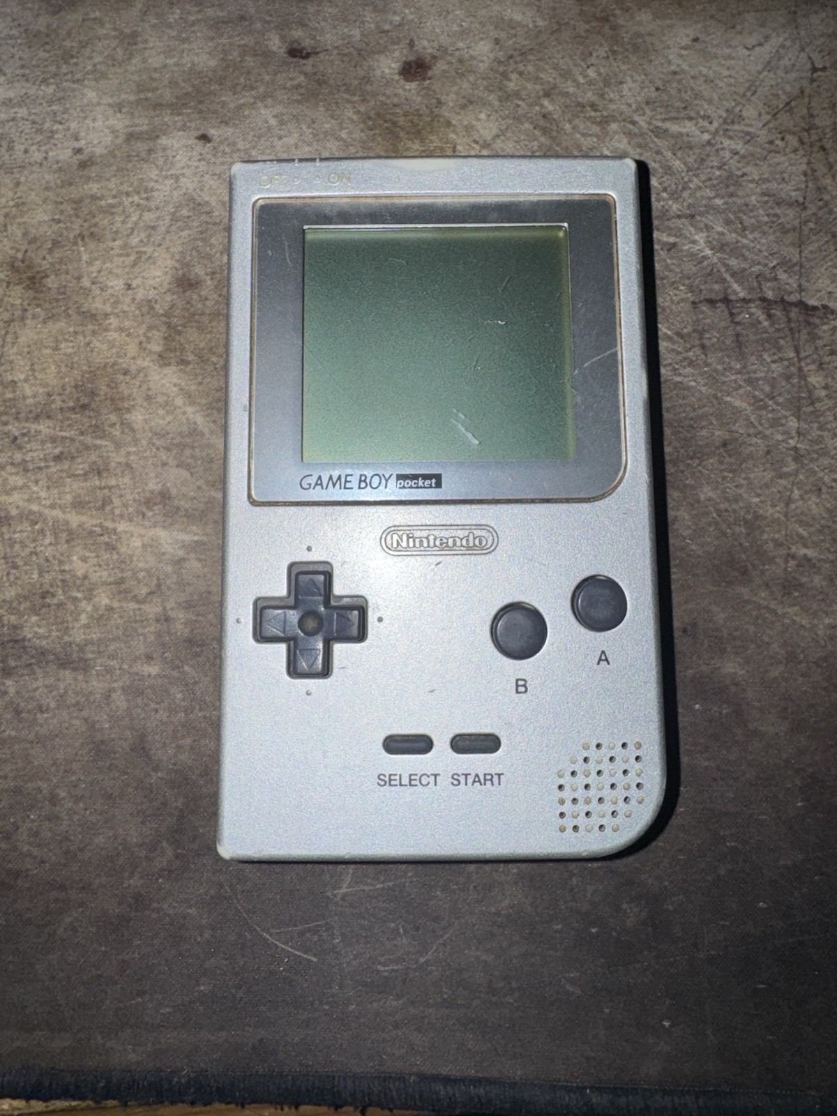 Nintendo Game Boy Pocket - Silver MGB-001  FOR PARTS No Power No Battery Cover 