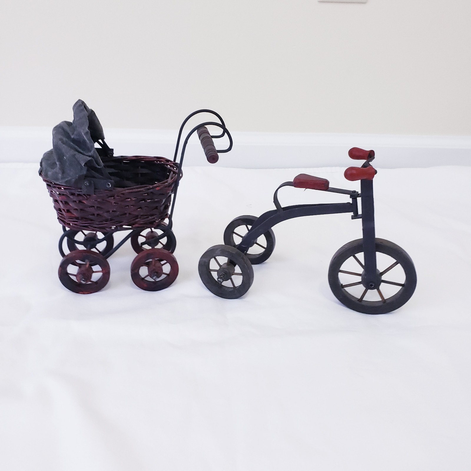 Vintage Stroller Baby Doll Carriage Victorian Style Wicker Mini Toy Tricycle 2