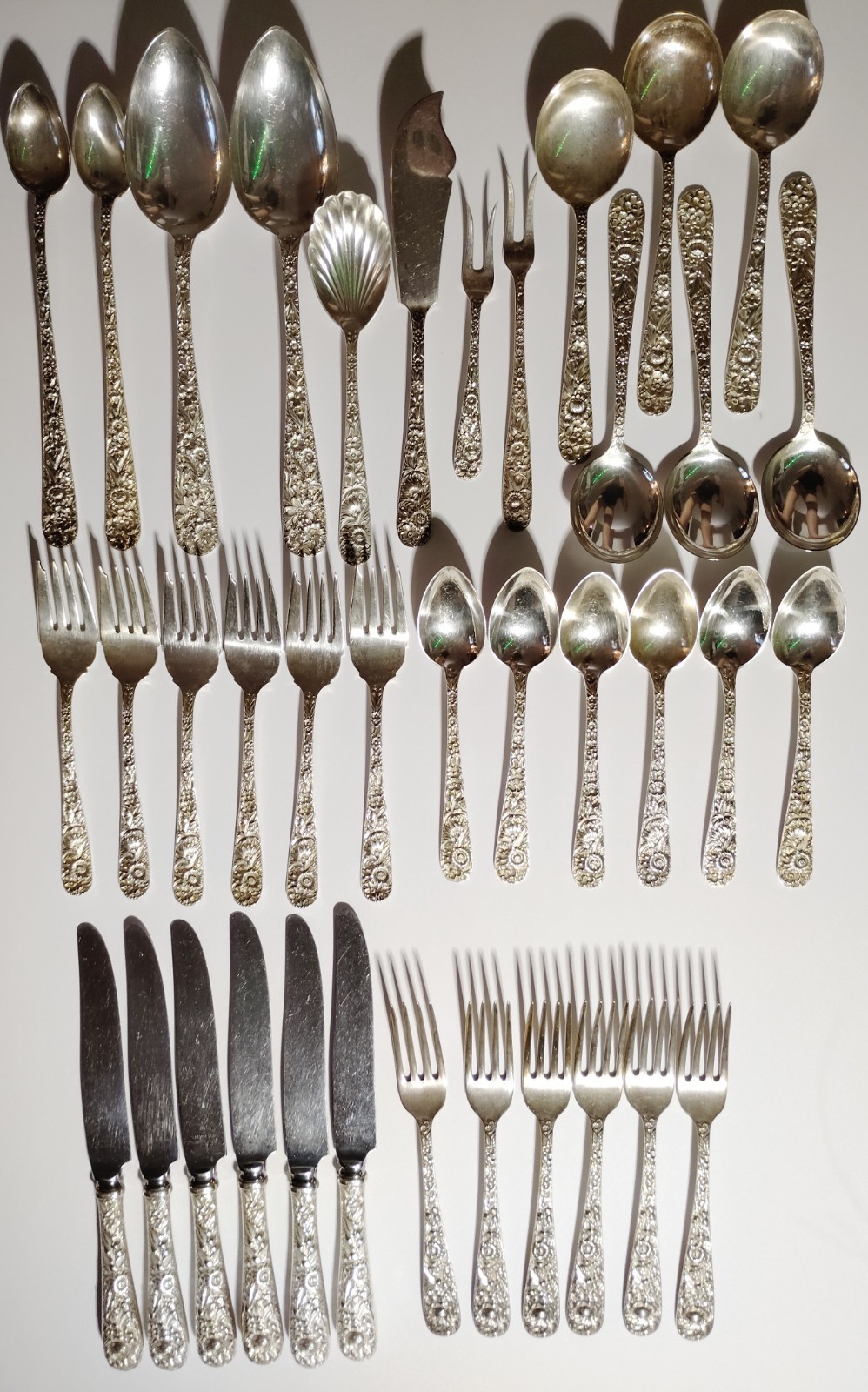 Vintage S.Kirk and Son Repousse Sterling Silver Flatware service for 6 - 1535g