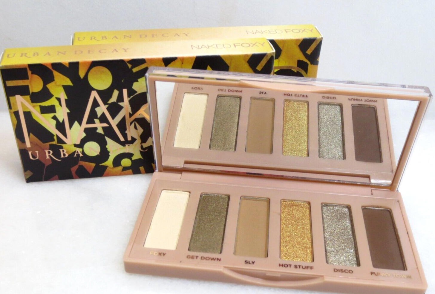 URBAN DECAY NAKED EYESHADOW PALETTE FOXY- 6 SHADES x 0.02 OZ LOT OF 2