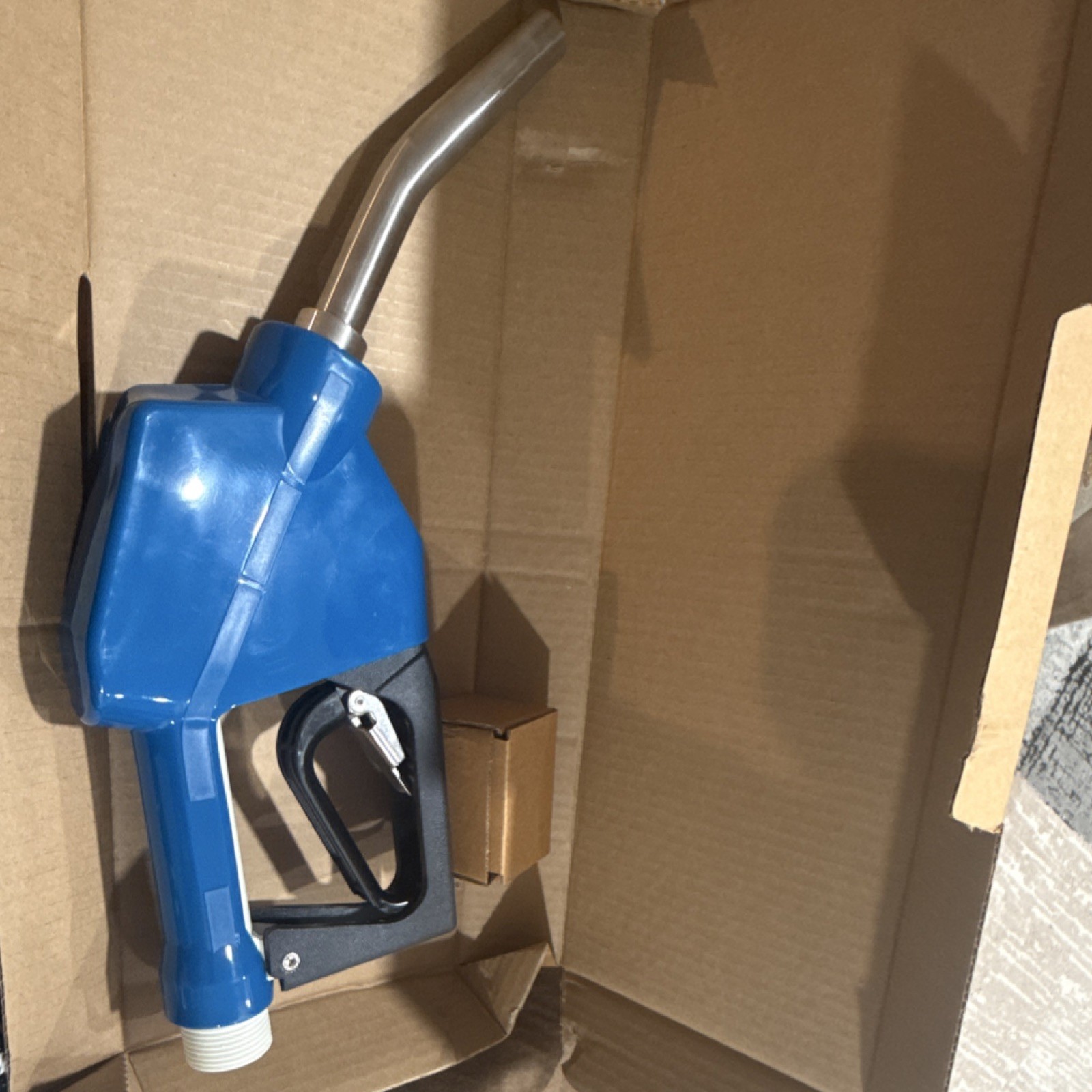 Industrial Oil & Gas Dispenser Nozzle Blue Fuel Dispensing Accessory Heavy Duty