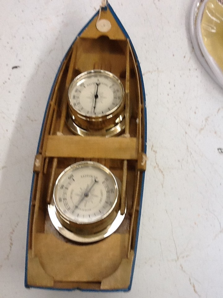 Springfield Wood-Ridge N.J. Wood Row Boat  Thermometer & Humidity. White Boat