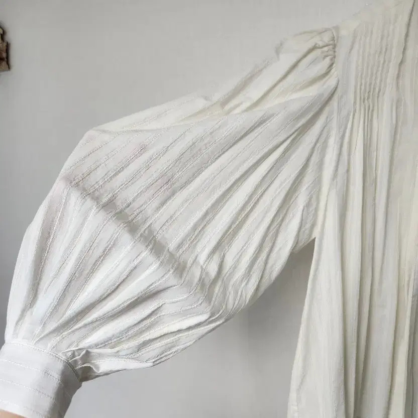 At Corner Ribbon Tie Blouse Free Size Ivory