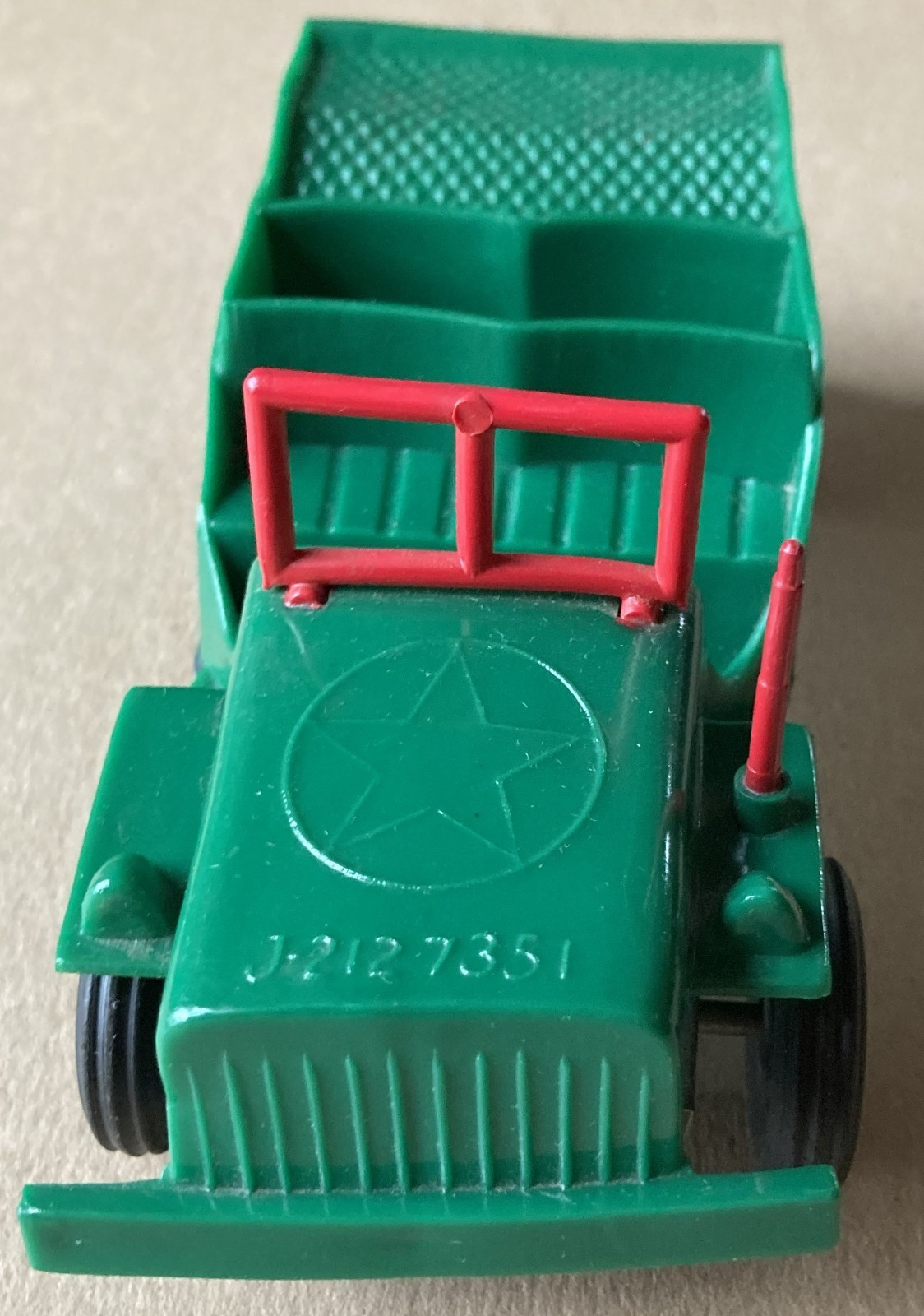 Vintage  Green Plastic Army Jeep J-2127361