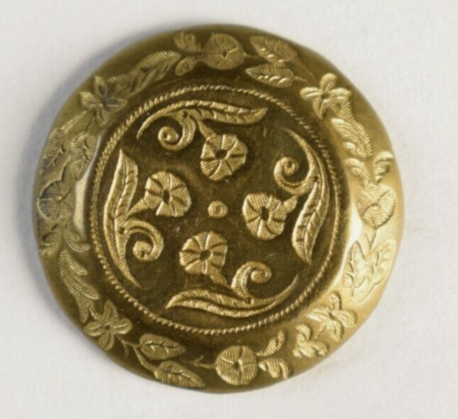 1820s-30s Pan Shaped Golden Age Geometric Flowers 1 Piece Button R179