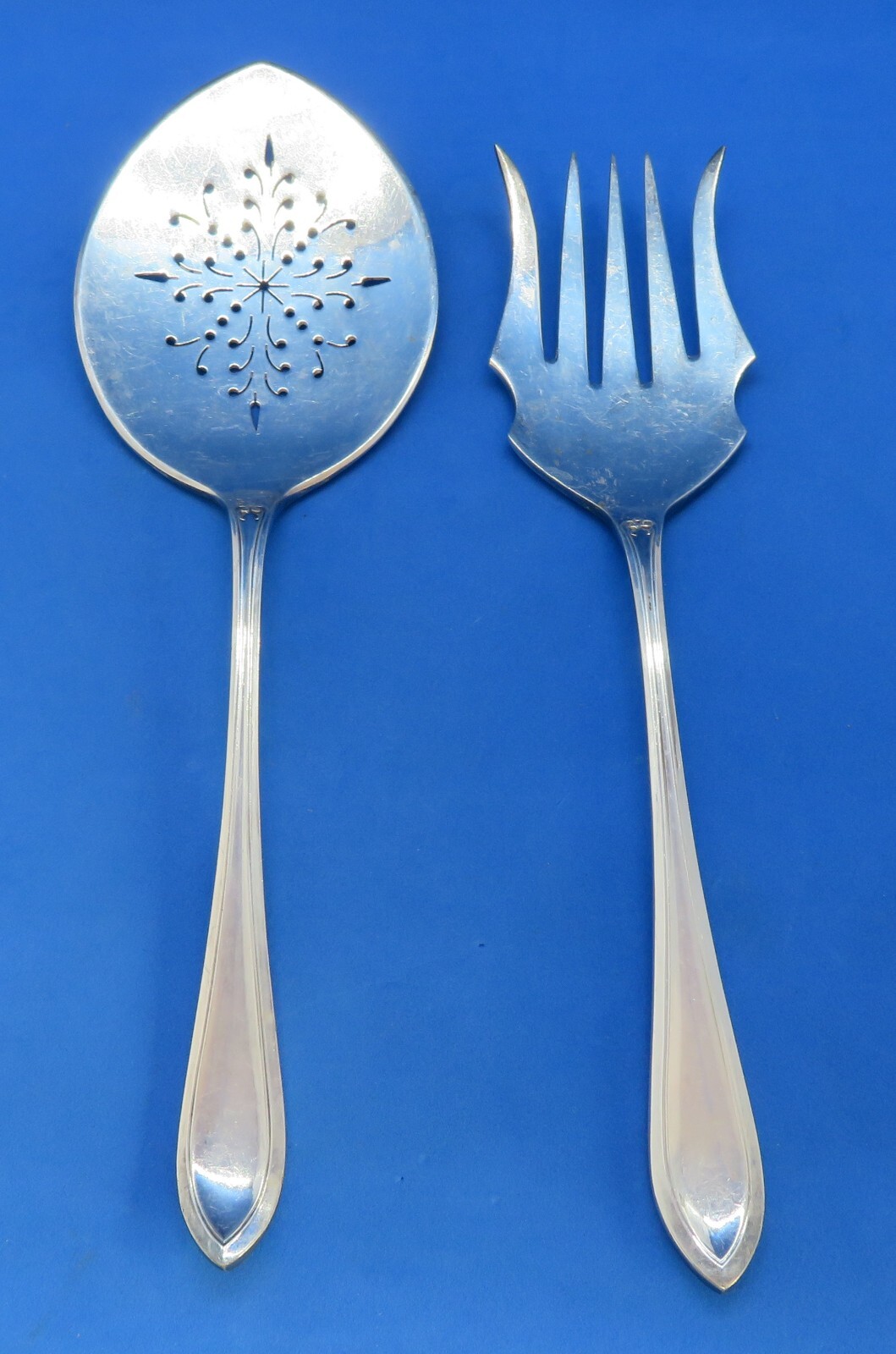 Silver plate electroplate vintage Victorian antique pair salad serving spoons F