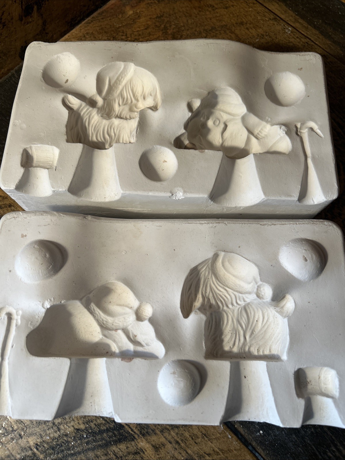 E.S. Molds 1334 Pair of Dogs Ceramic Casting Mold