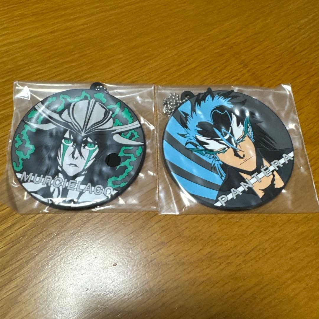 Ichiban Kuji BLEACH G Prize Rubber Charm Grimmjow Ulquiorra