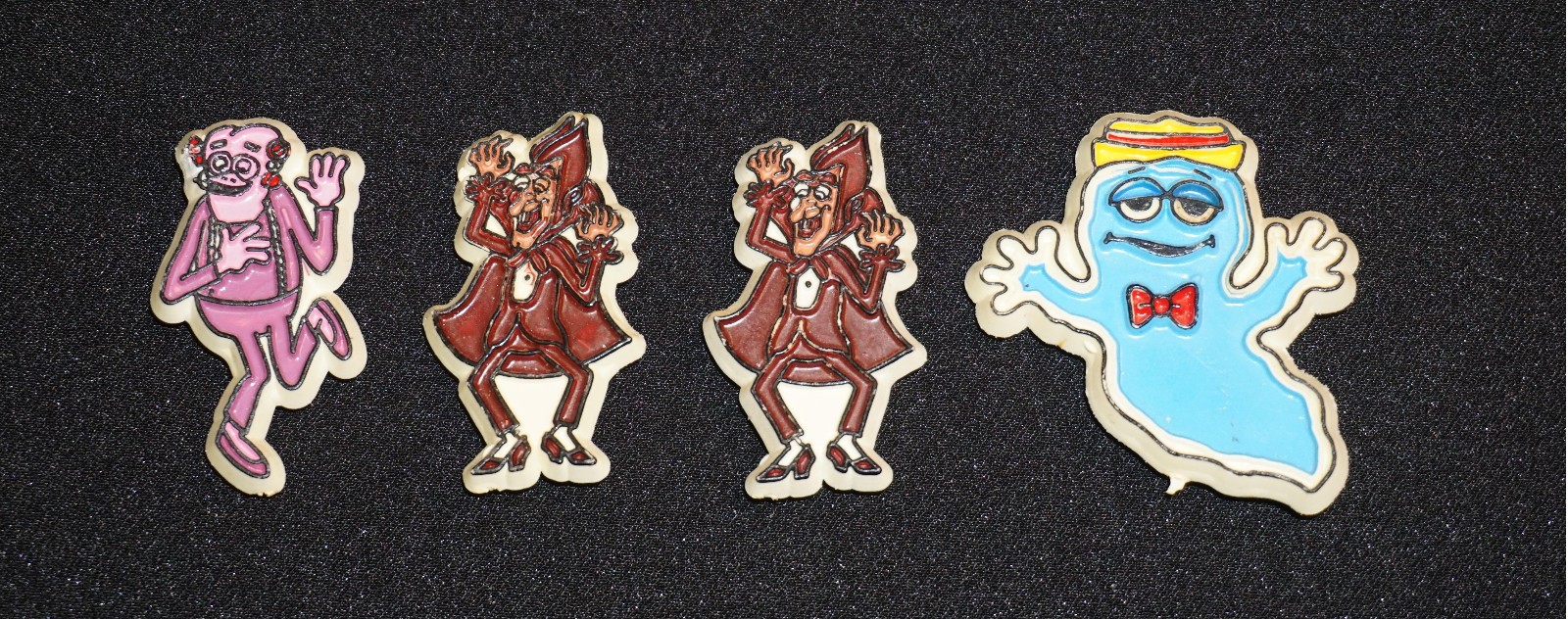 4 vintage 1970s Count Chocula / Frankenberry / Boo Berry Magnet Cereal Premium