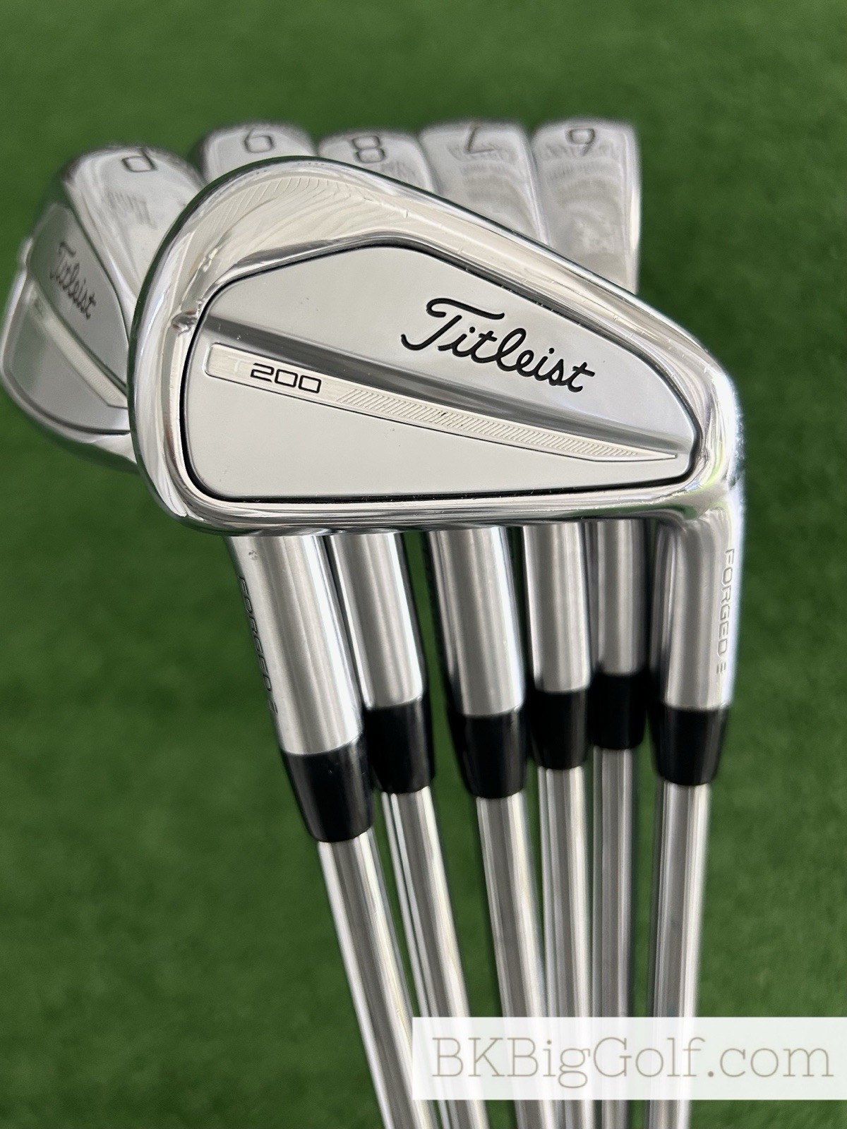 Titleist T200 ‘23 Forged Iron Set 5-P / True Temper AMT Black Stiff