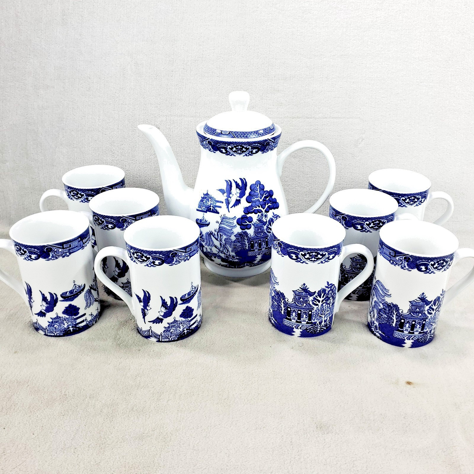 Vintage Royal Cuthbertson Blue Willow Coffee Pot & Cups Mug 4 3/4" Tall Set of 8