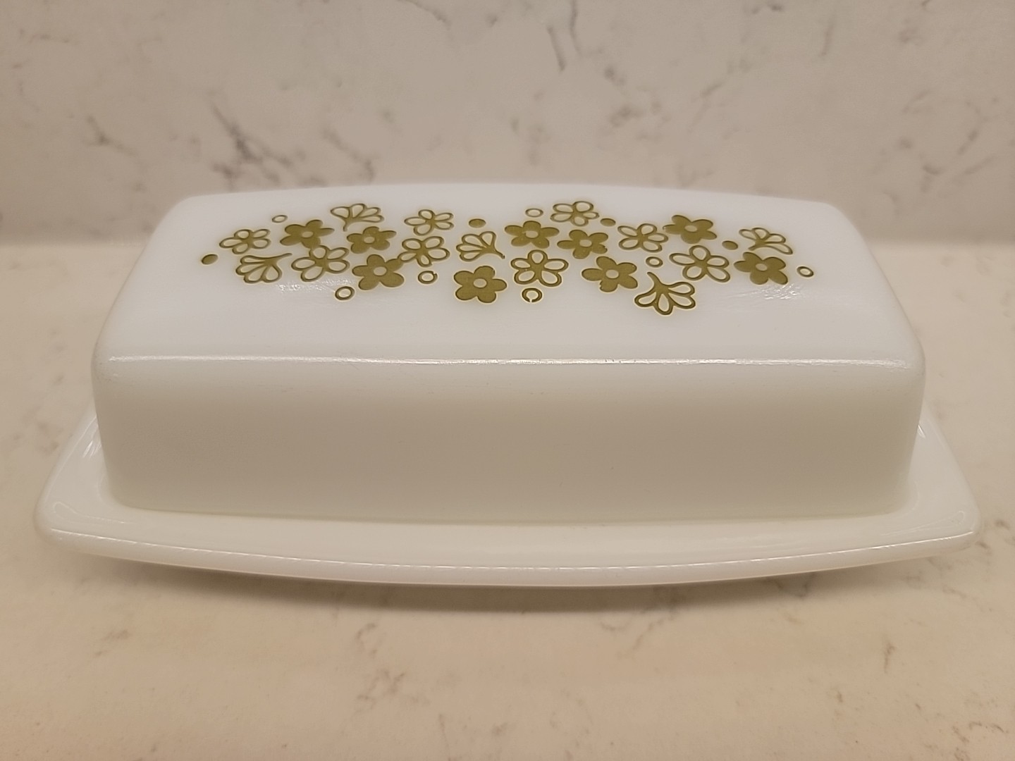 Pyrex Corelle Crazy Daisy Spring Blossom Green Butter Dish Vintage