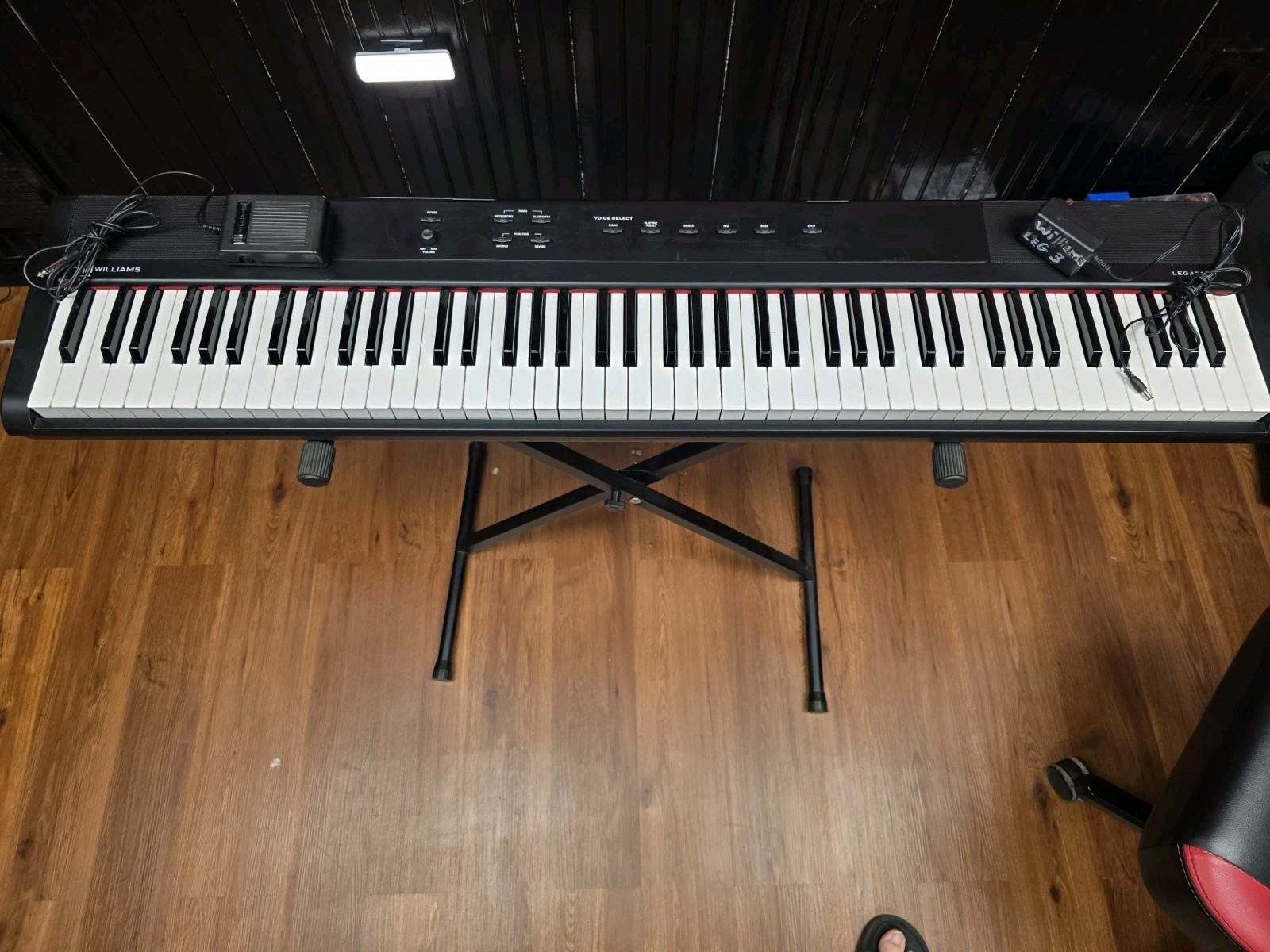Williams Legato III 88-Key Digital Piano Keyboard - Black