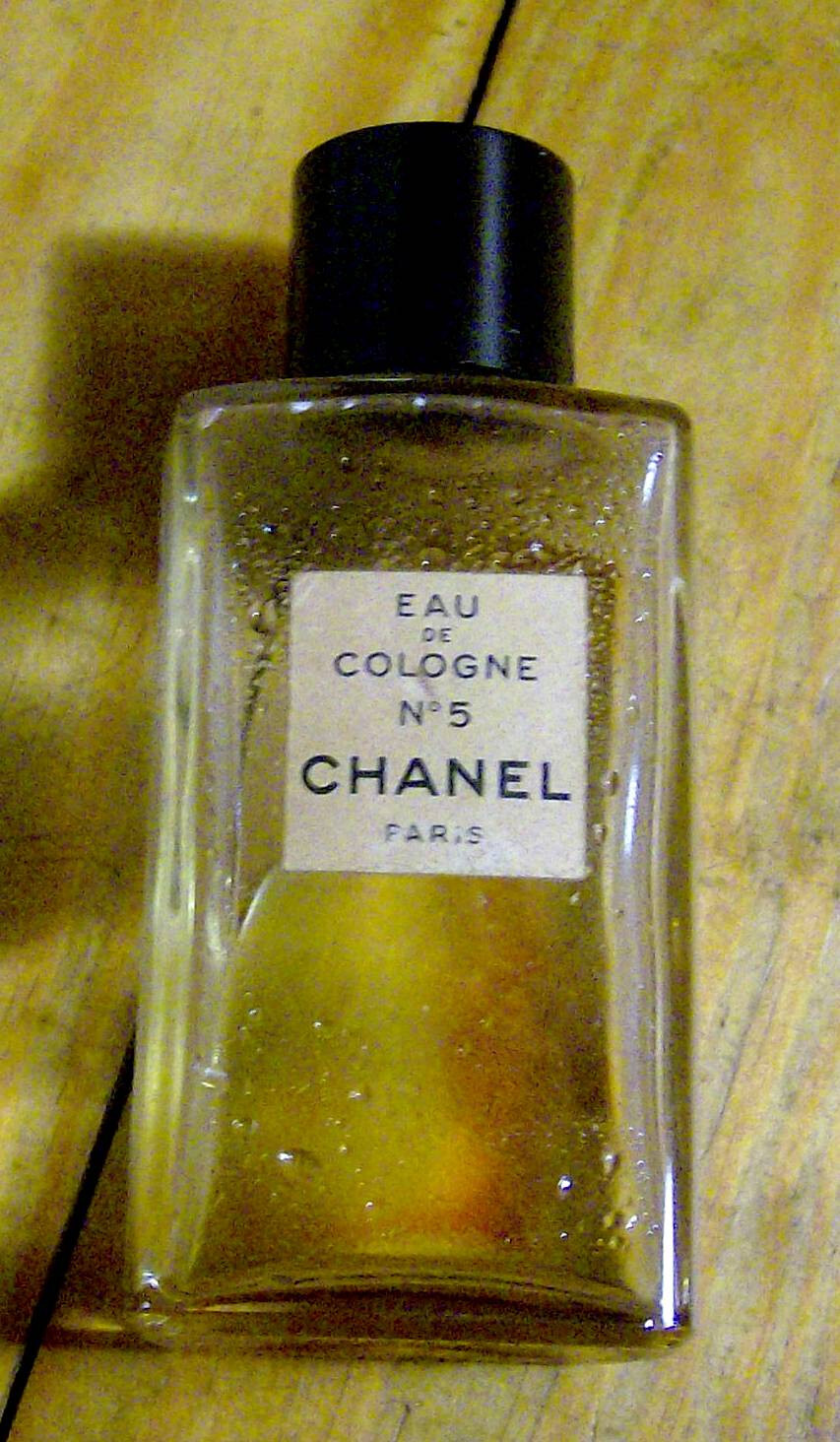 Vintage 1970s CHANEL Eau De Colgone Number 5 glass bottle EMPTY perfume OLD