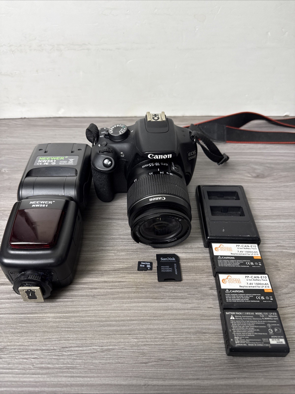 Canon EOS 1200D 18MP Digital SLR Camera EF-S 18-55mm III lens, 32gb Sd Card