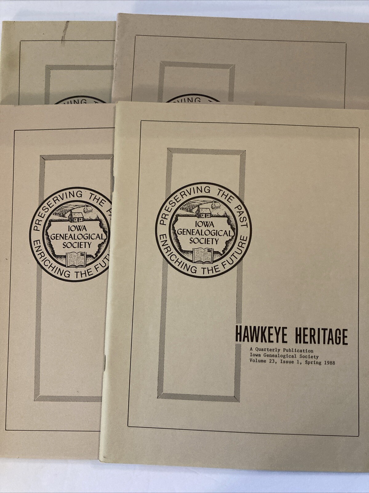 1980s Binder Hawkeye Heritage Iowa Genealogy Society Volumes 1988 History