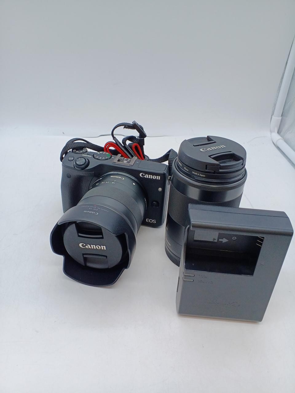 Canon EOS M3 Mirrorless Camera Double Zoom Kit 24.2MP APS-C CMOS Used From Japan