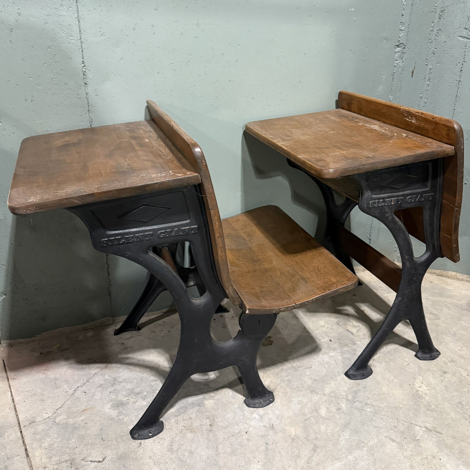Antique 1800s SILENT GIANT Folding Child School Desk Set Cast Iron & Wood