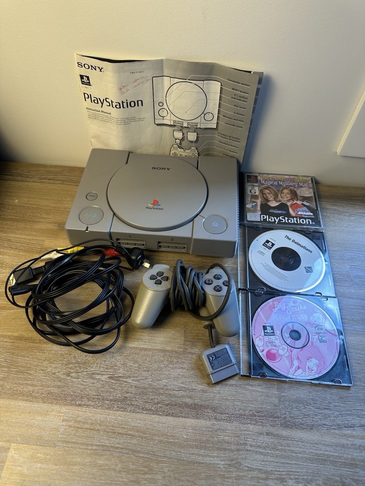 Sony PlayStation 1 Console PS1 SCPH-9002 Controller, Cables & Games Tested