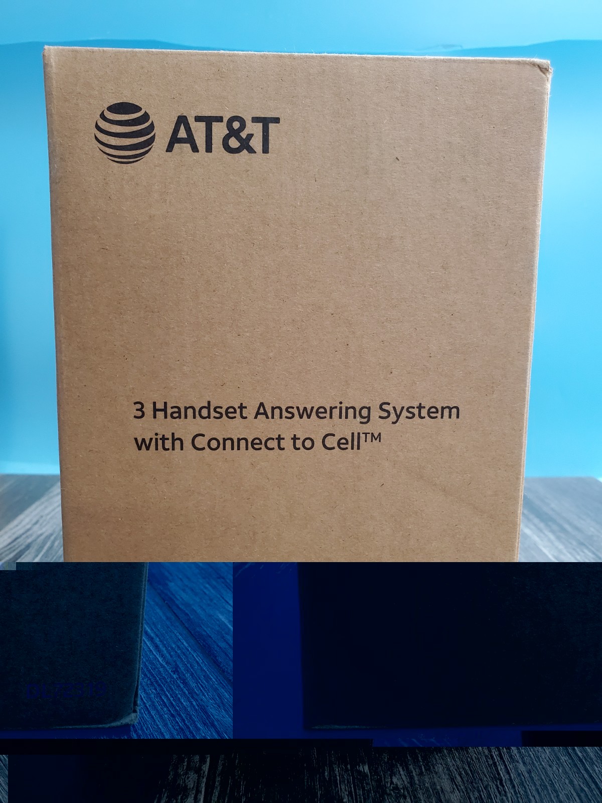 AT&T DL72319 3-Handset Cordless Phone