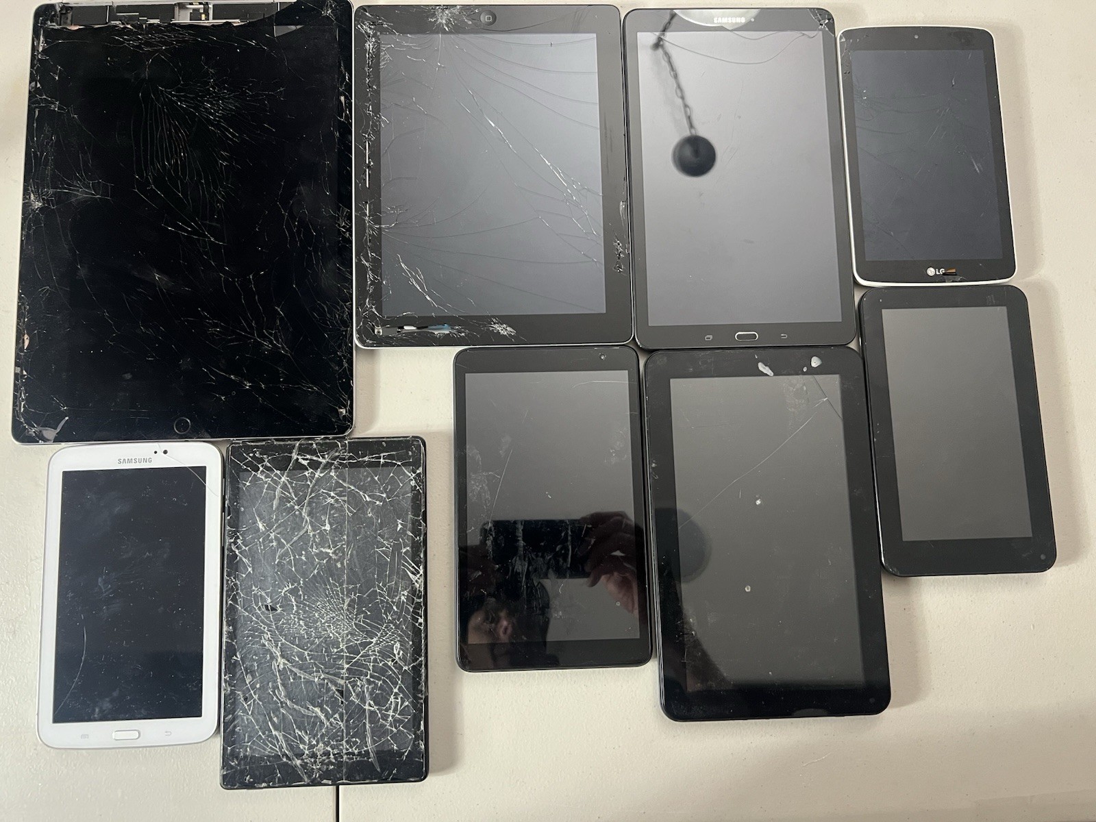 Lot Of 9 Various Tablets Not Working For Parts 