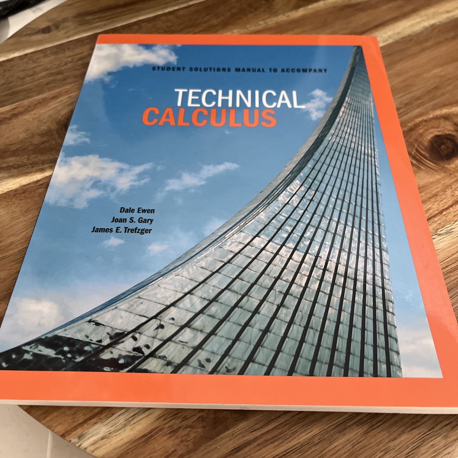 Student Solutions Manual to Accompany Calculus 2005 paperback person mathematics