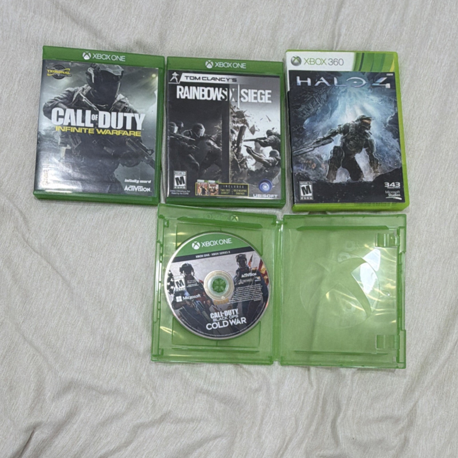 Activision Ubisoft Microsoft Xbox One & Xbox 360 Game Lot Call of Duty Rainbow …