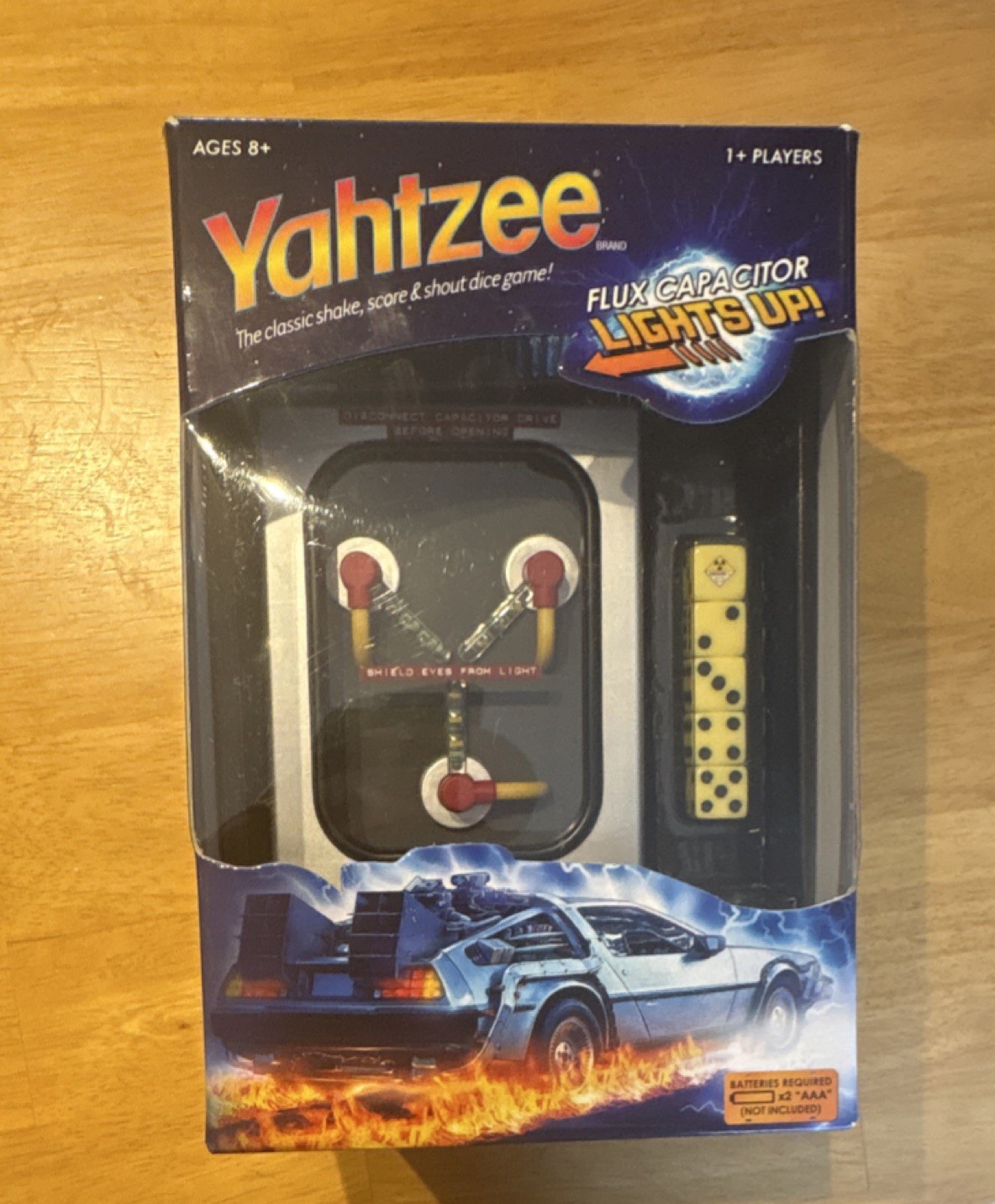 USAopoly Yahtzee Back to the Future Collector's Edition Dice Game Lights Up