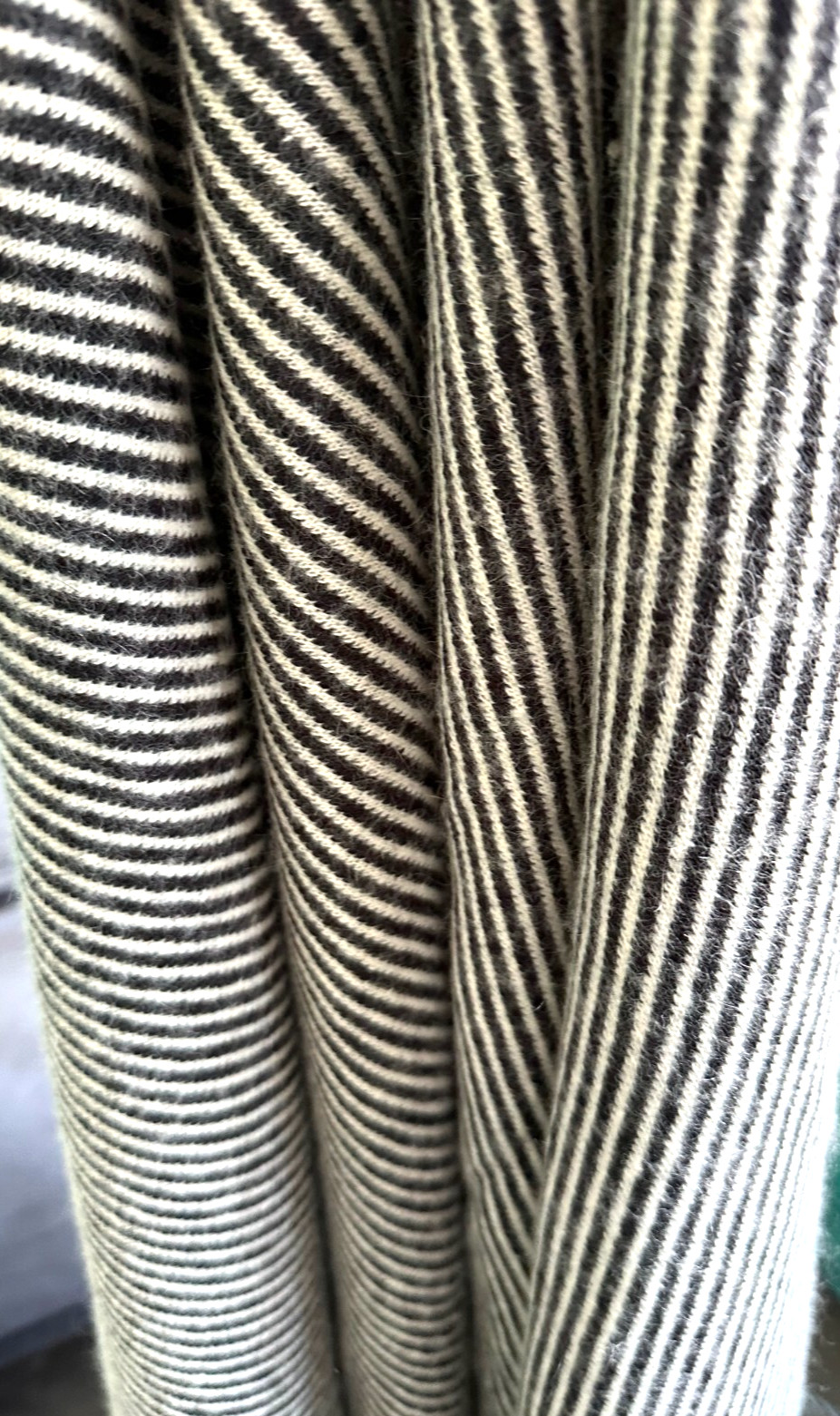 Vintage Diagonal Stripe Wool‑Mohair blend Knit  charcoal  Ivory 58" 4 Yards. 25"