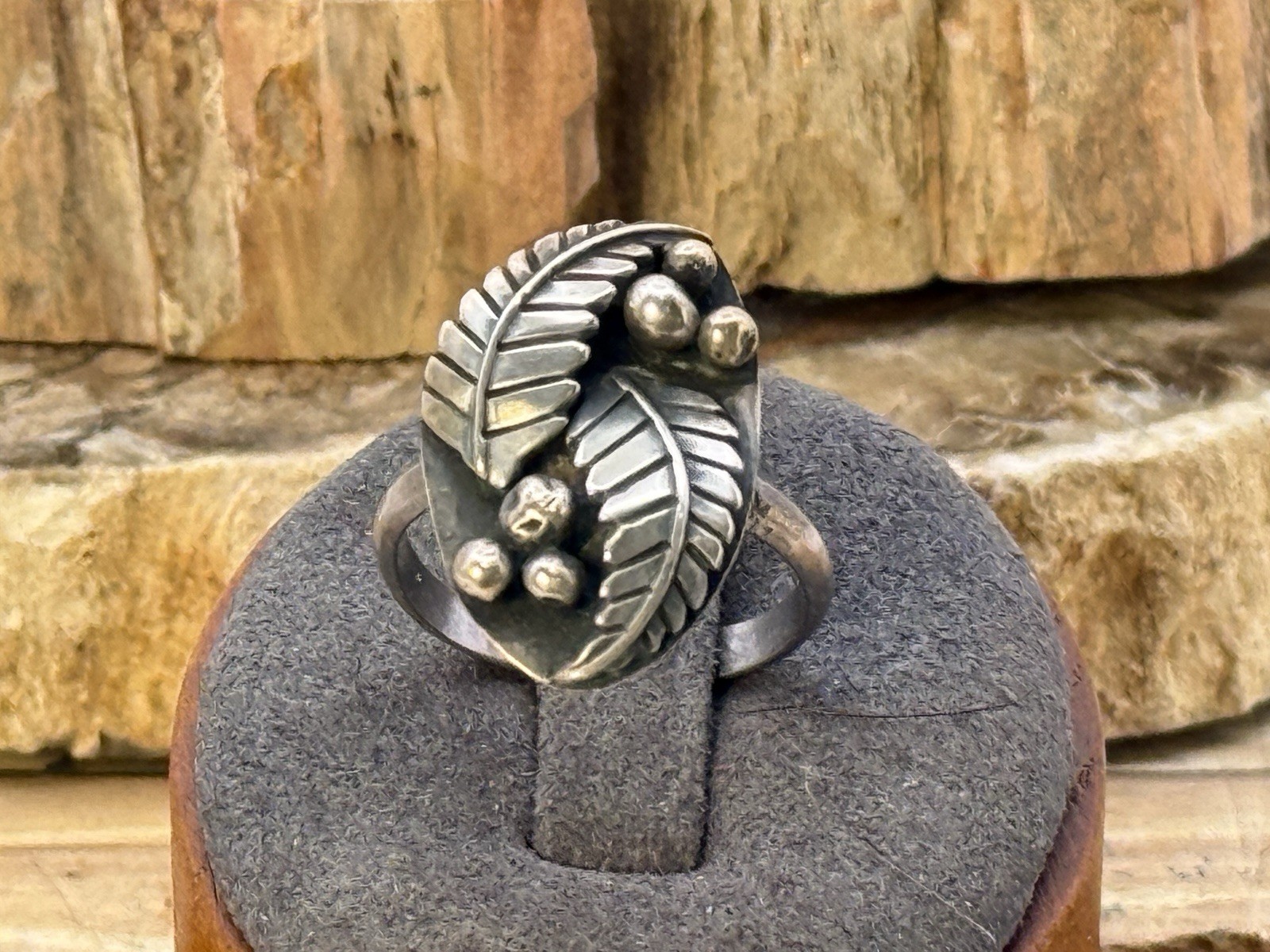 Vintage Navajo Native Sterling Silver Beaded Blossom Ring sz7.5--663.26