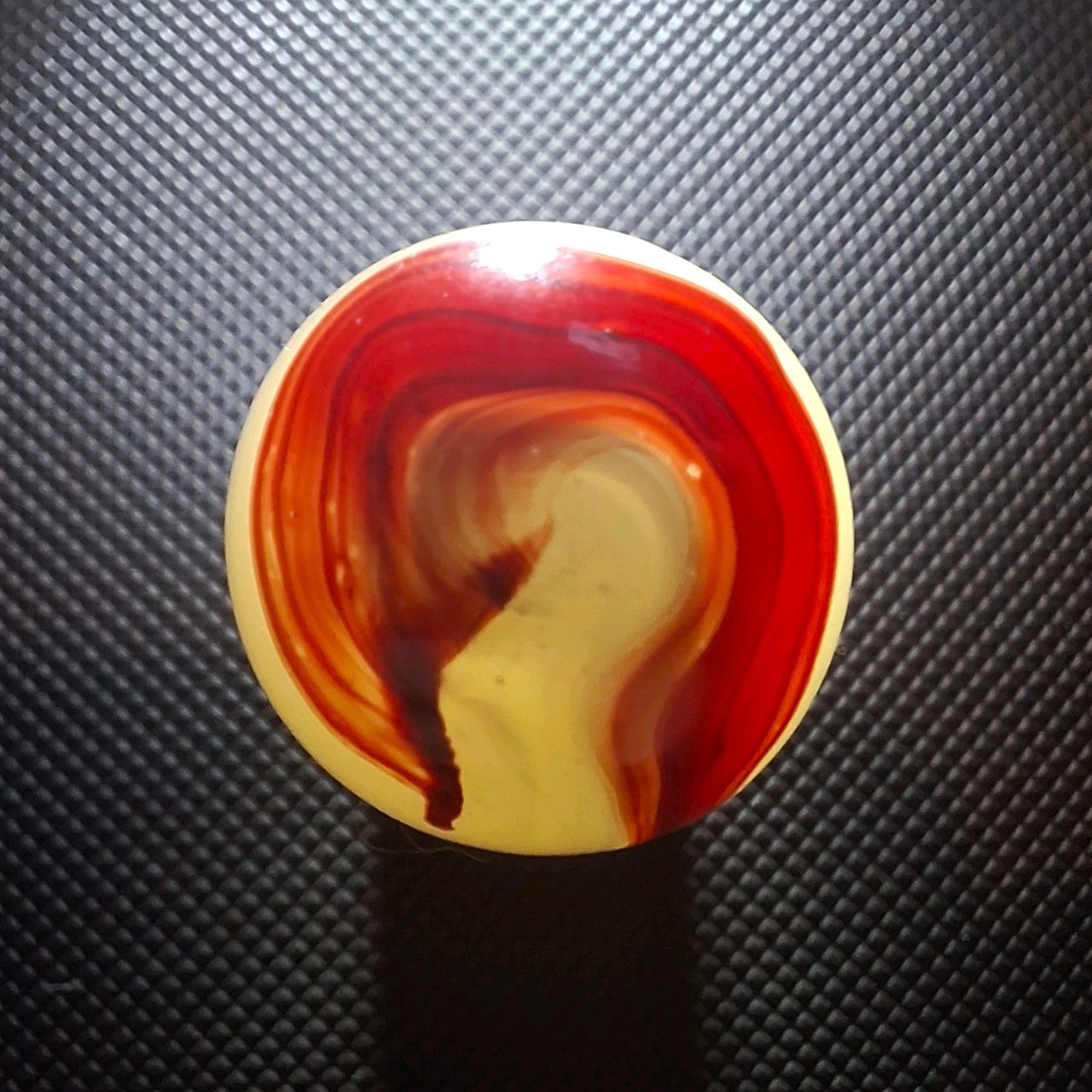 Akro Agate Lemonade Oxblood UV Marbles Large 0.73" 