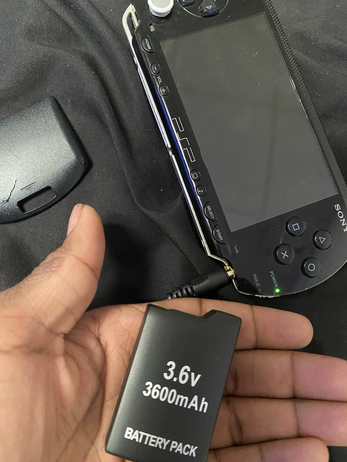 Modded Sony PSP-1000 with games and movie 